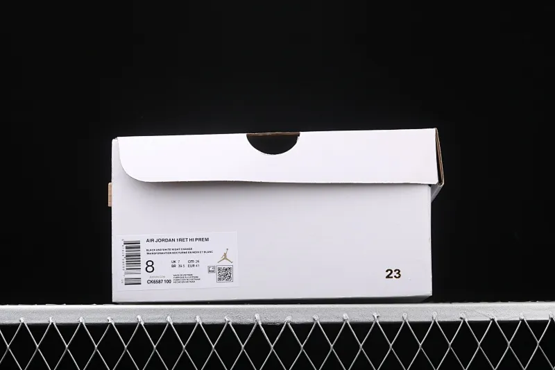 All categories Air Jordan Jordan series basketball shoes Air Jordan 1 Mid Air Jordan 1 Ret Hi Prem AJ1 Joe 1 cool laser stripes basketball shoes CK6587-100